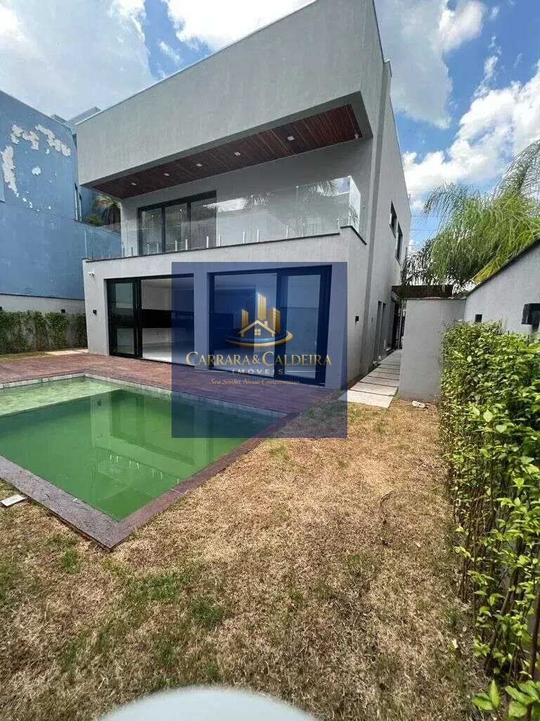 Casa à venda com 4 quartos - Parque Terra Nova II,São Bernardo do Campo