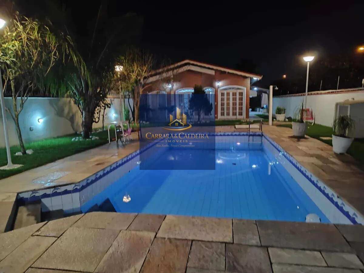Casa à venda com 3 quartos, 230m² - Oasis,Peruíbe