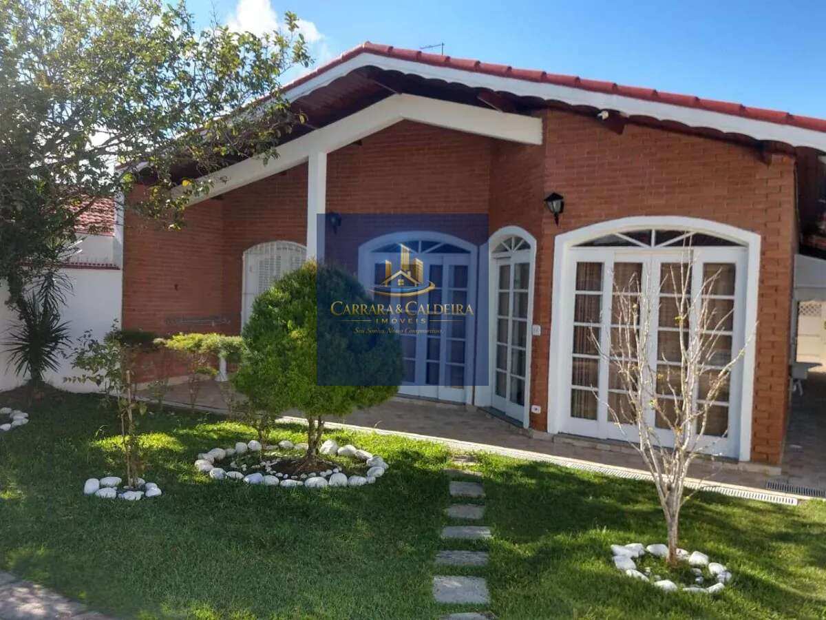 Casa à venda com 3 quartos, 230m² - Oasis,Peruíbe